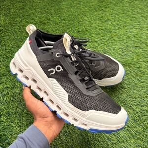 On Men’s Cloudultra 2 Black/White sneakers size 11.5